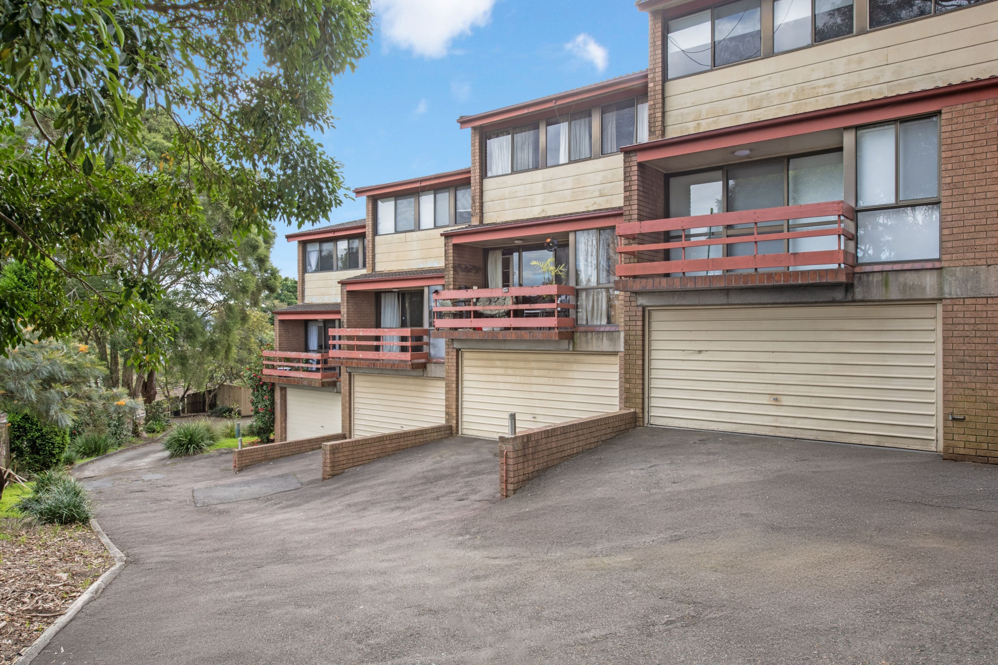 CONVENIENCE AND COMFORT IN A PRIME LOCATION