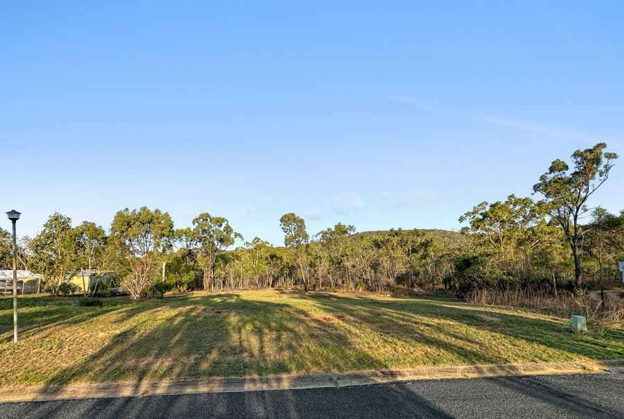 VACANT LAND IN THE WHITSUNDAYS -  DINGO BEACH - PEACE AND TRANQUILITY