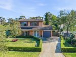 WALKING DISTANCE TO ALL LEONAY AMENITIES
