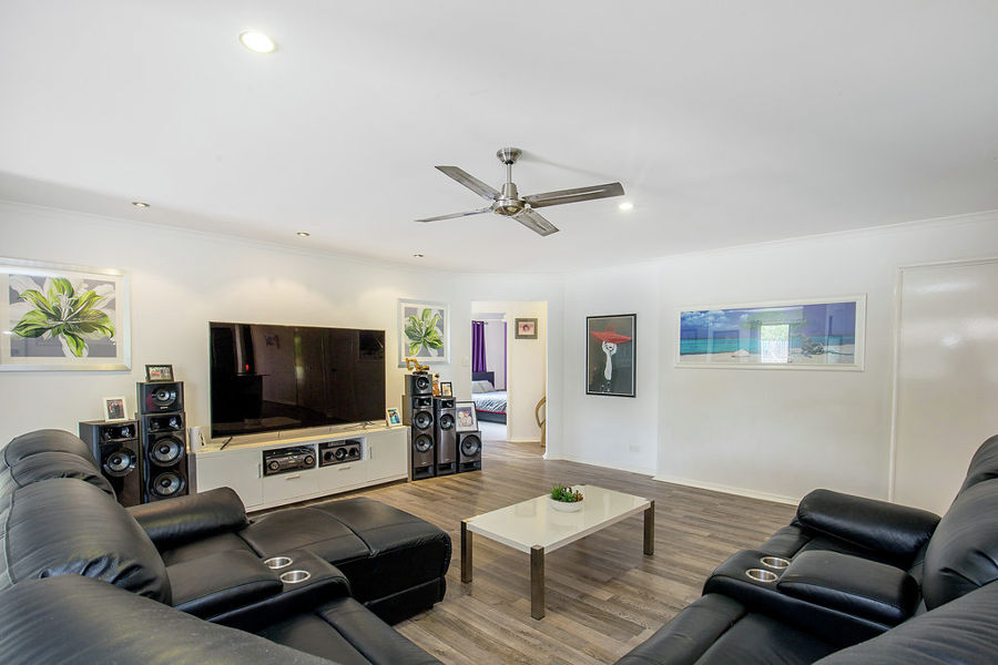 Property For Sale in Coomera Waters