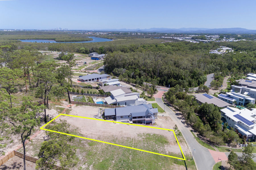 Property For Sale in Coomera Waters