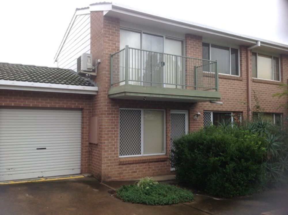 Property For Sale in Tamworth
