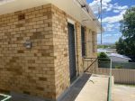 NORTH TAMWORTH - TWO BEDROOM UPSTAIRS UNIT