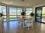 HILLVUE - EXECUTIVE HOME PARTLY FURNISHED WITH LONGYARD GOLF COURSE ACCESS
