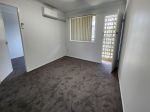 SOUTH TAMWORTH - TIDY ONE BEDROOM UNIT