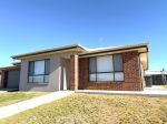 MOORE CREEK GARDENS - MODERN UNIT