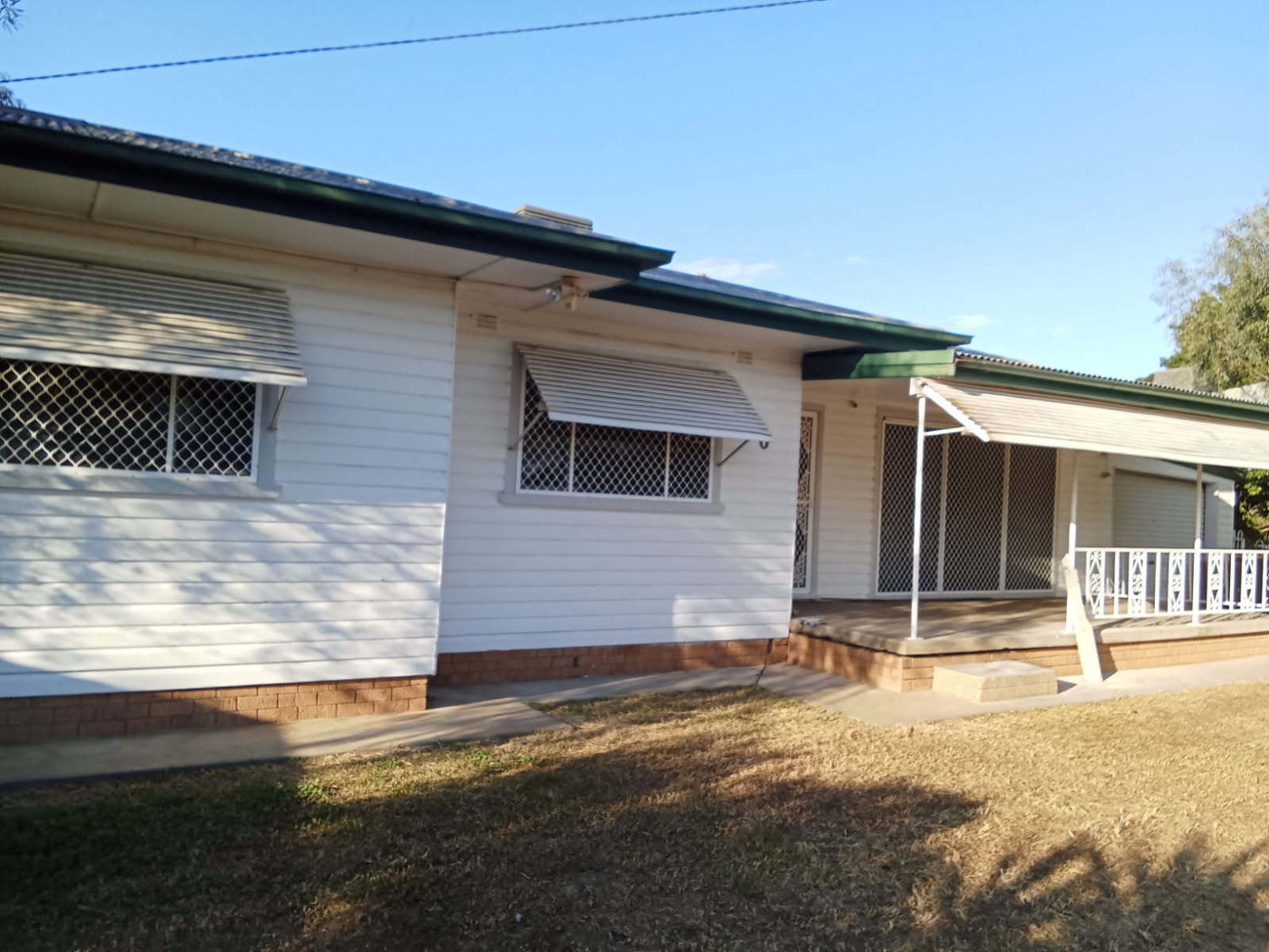 BEAUTIFULLY RENOVATED FOUR-BEDROOM HOME WITH GRANNY FLAT