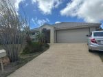 MODERN 4-BED FAMILY HOME IN MOUNTAIN VIEW ESTATE