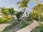 CHARACTER, SPACE & FLEXIBILITY ON A CORNER ALLOTMENT