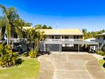 LIFESTYLE LIVING IN TOWN - WALK TO EVERYTHING!