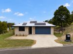 MODERN CENTRAL LIVING, PEACEFUL SURROUNDS & MOUNTAIN VIEWS