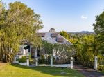 PICTURESQUE VIEWS IN A CONVENIENT LOCATION