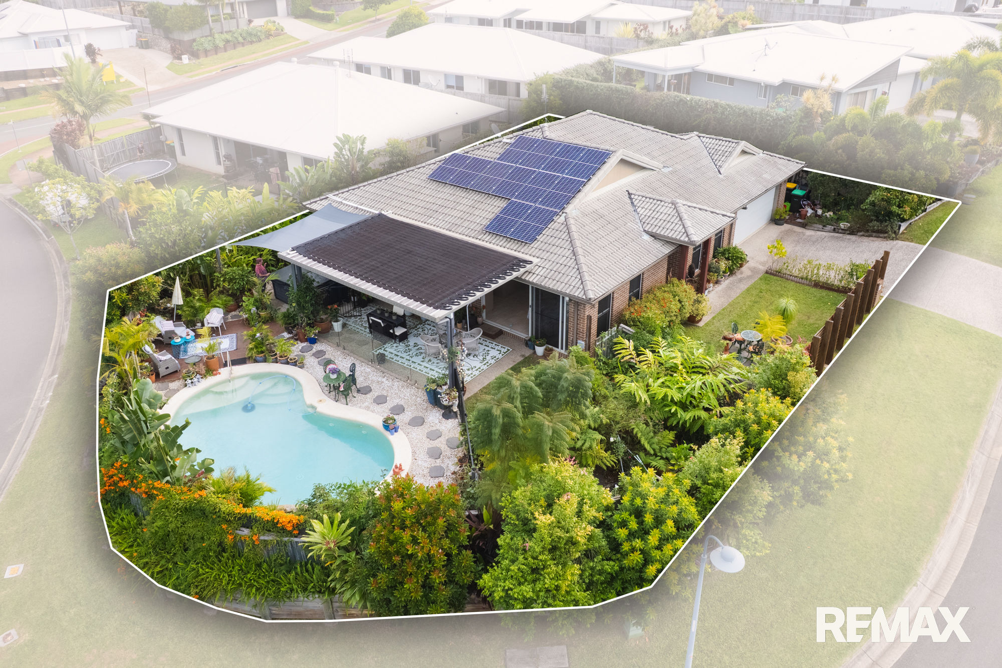 PRIVATE, TROPICAL & DESIGNED FOR FAMILY LIVING