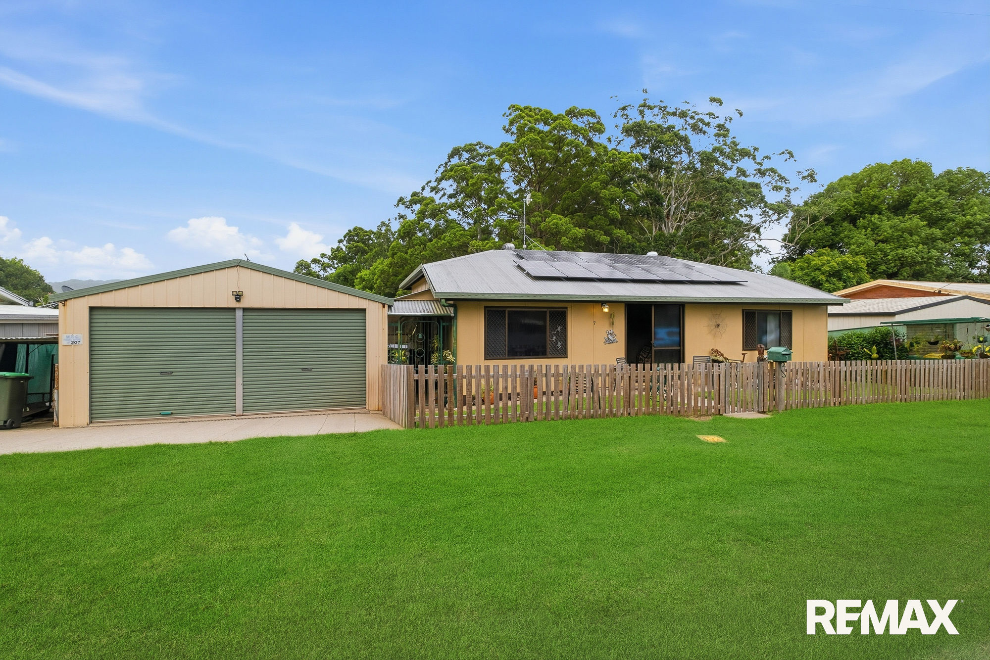 HELD FOR 55 YEARS - A ONCE-IN-A-GENERATION PALMWOODS OFFERING