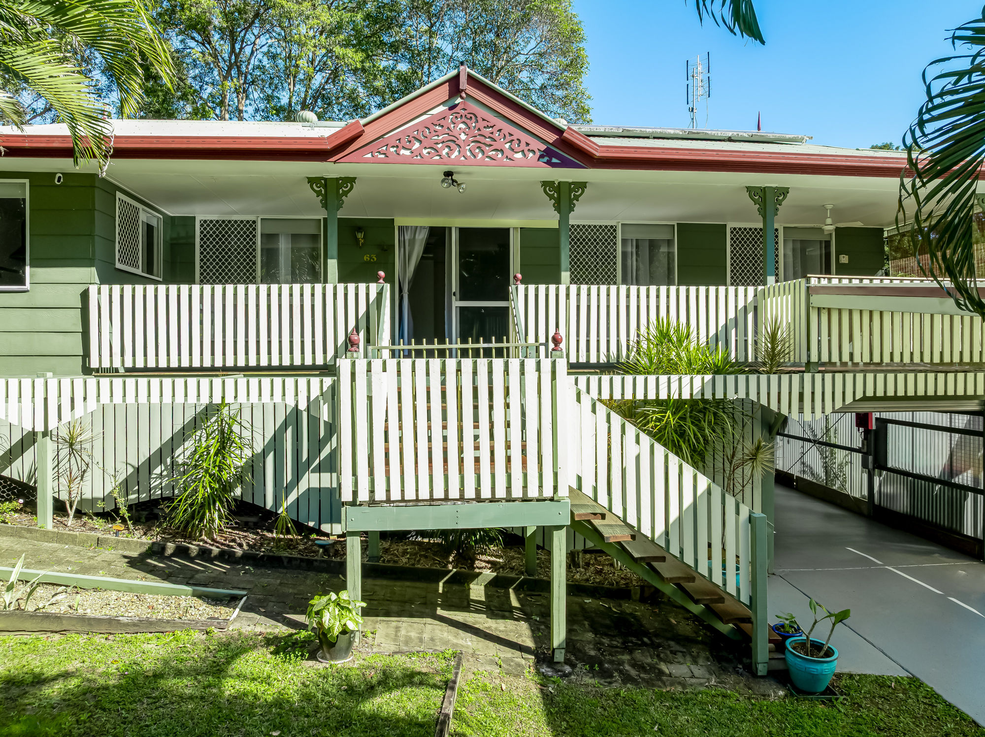 CHARMING, VERSATILE & PACKED WITH POTENTIAL - GOING TO AUCTION!