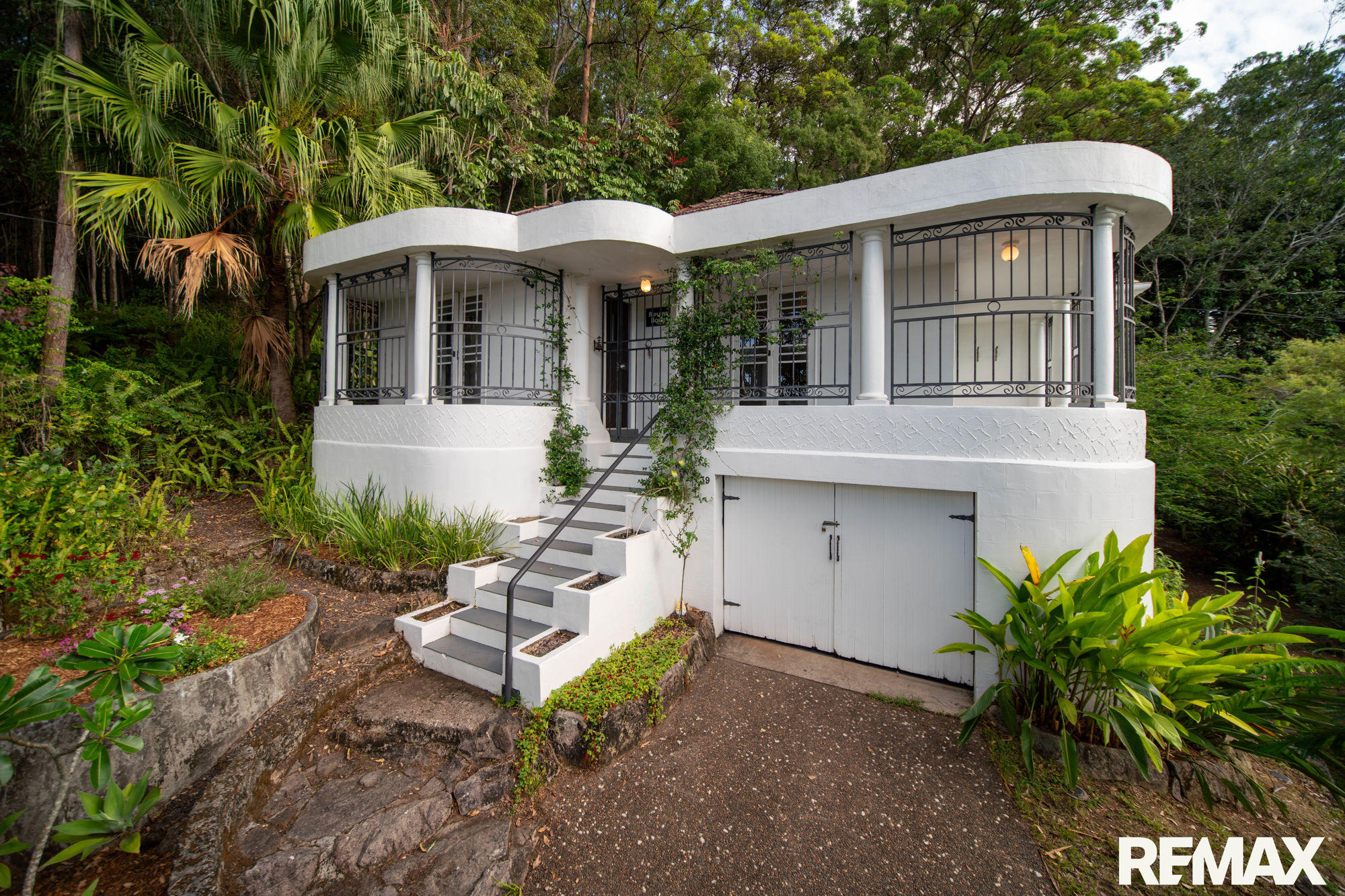 OWN A PIECE OF NAMBOUR HISTORY - ASPLAND HOUSE (CIRCA 1955)