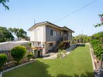 VERSATILE HIGHSET HOME WITH GREAT SIDEGATE ACCESS