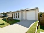 EASY LIVING STARTS HERE - COMFORT AND CONVENIENCE AT 9 ODETTE ROAD!