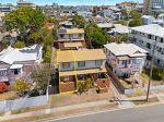 CONVENIENT & LOW-MAINTENANCE LIVING