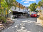 FREE STANDING DUPLEX IN CBD LOCATION