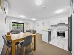 ONE BEDROOM UNIT IN THE CENTRE OF GLADSTONE