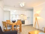 MODERN ONE BEDROOM APARTMENT
