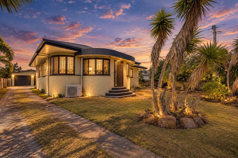 ART DECO VIBE JUST MINUTES TO CBD & HARBOUR
