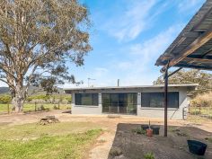 RURAL LIVING AT LYNCHES CREEK