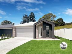 YOUR DREAM HOME AWAITS!