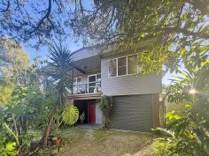 HOUSE AT WIANGAREE