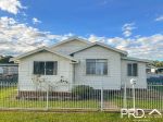 MODERN COMFORTS AND COUNTRY CHARM IN WOODENBONG
