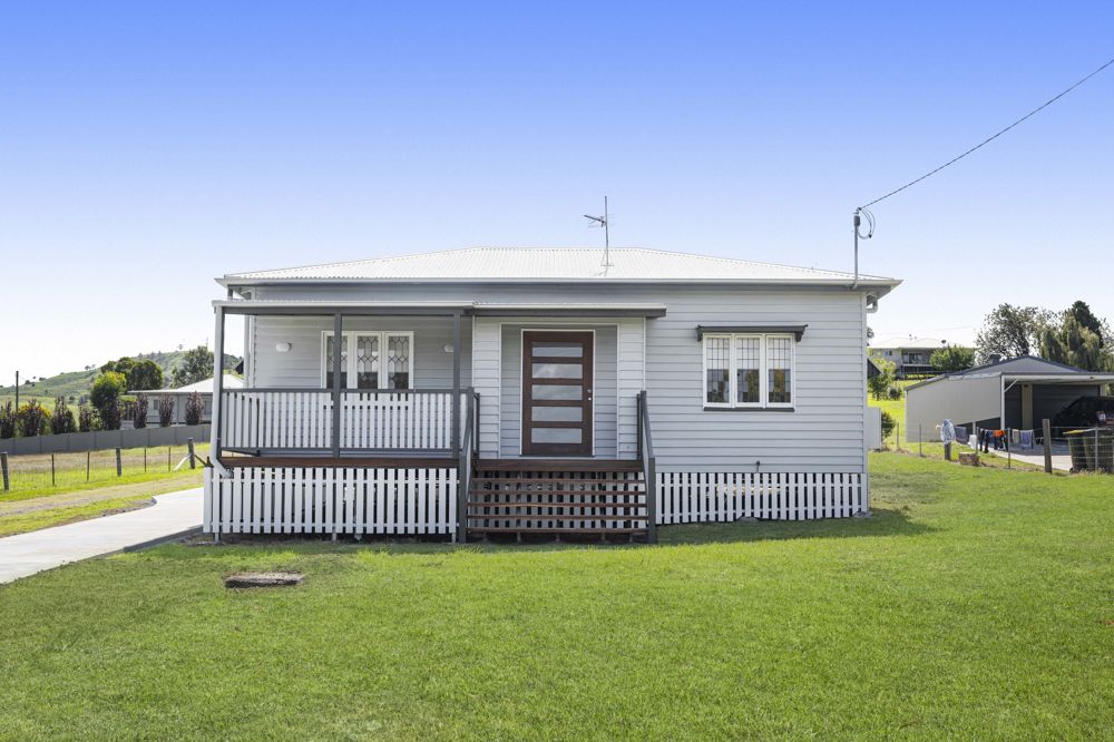 FIRST HOME BUYERS DREAM - RENOVATION COMPLETE