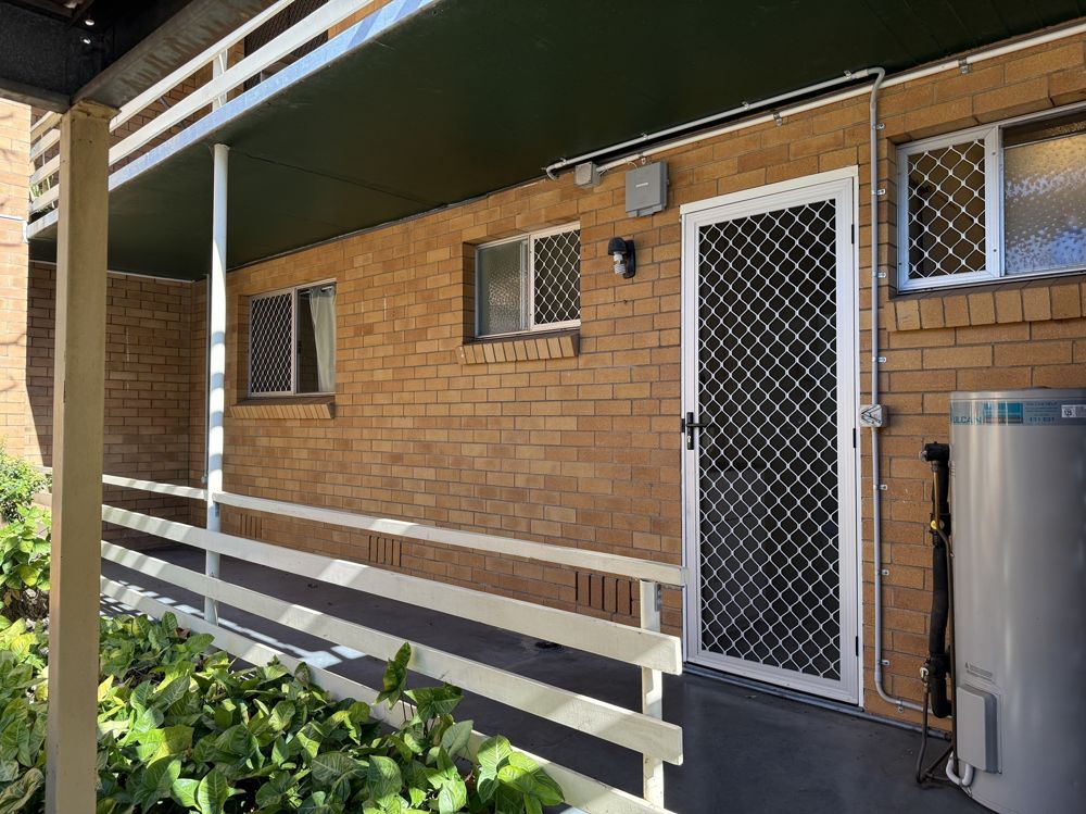 2-BEDROOM UNIT - WALK TO CBD
