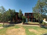 MODERN & CONVENIENT 2-BEDROOM UNIT &NDASH; WALK TO WORK & CBD LIVING