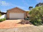 A WONDERFUL FAMILY HOME OVERLOOKING BEAUTIFUL PARKLANDS