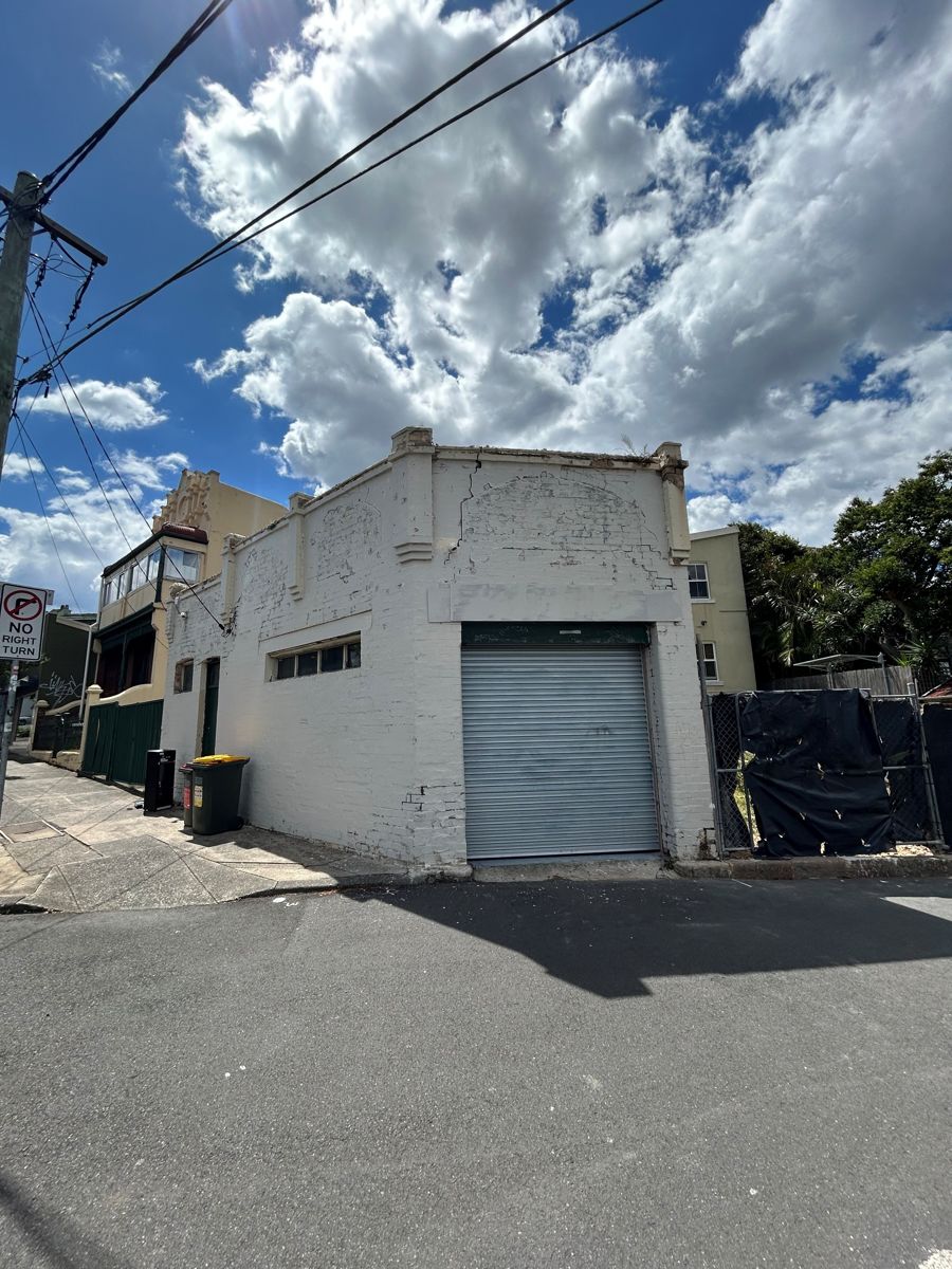 SPACIOUS 60SQM GARAGE FOR RENT - ENMORE