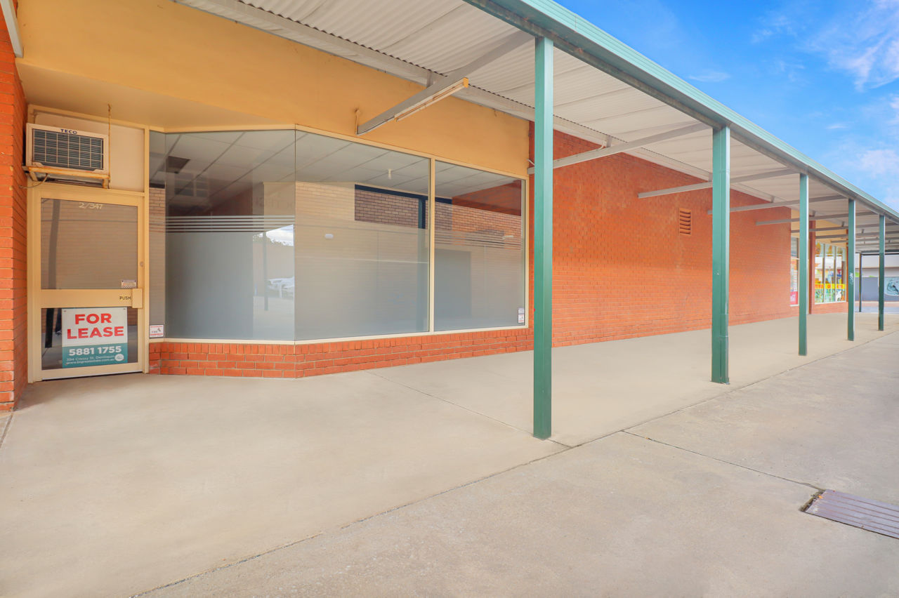 COMMERCIAL SPACE WITH TERMS AND CONDITIONS NEGOTIABLE