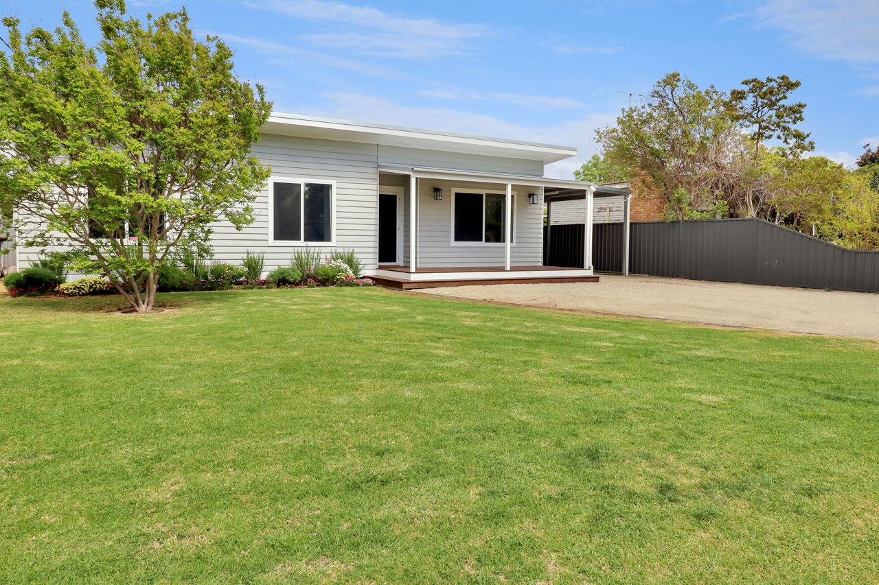 'BUILDERS OWN' RENOVATION SHOWPIECE