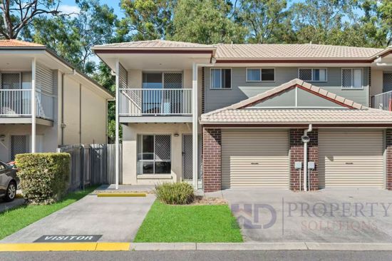 CONTEMPORARY 3-BEDROOM TOWNHOUSE - SECURE, SPACIOUS & CENTRAL