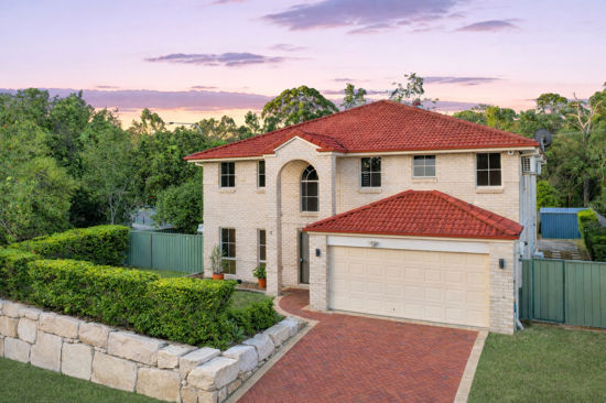 PRIME POSITION PERCHED PERFECTLY IN POPULAR PRIVATE PRECINCT
