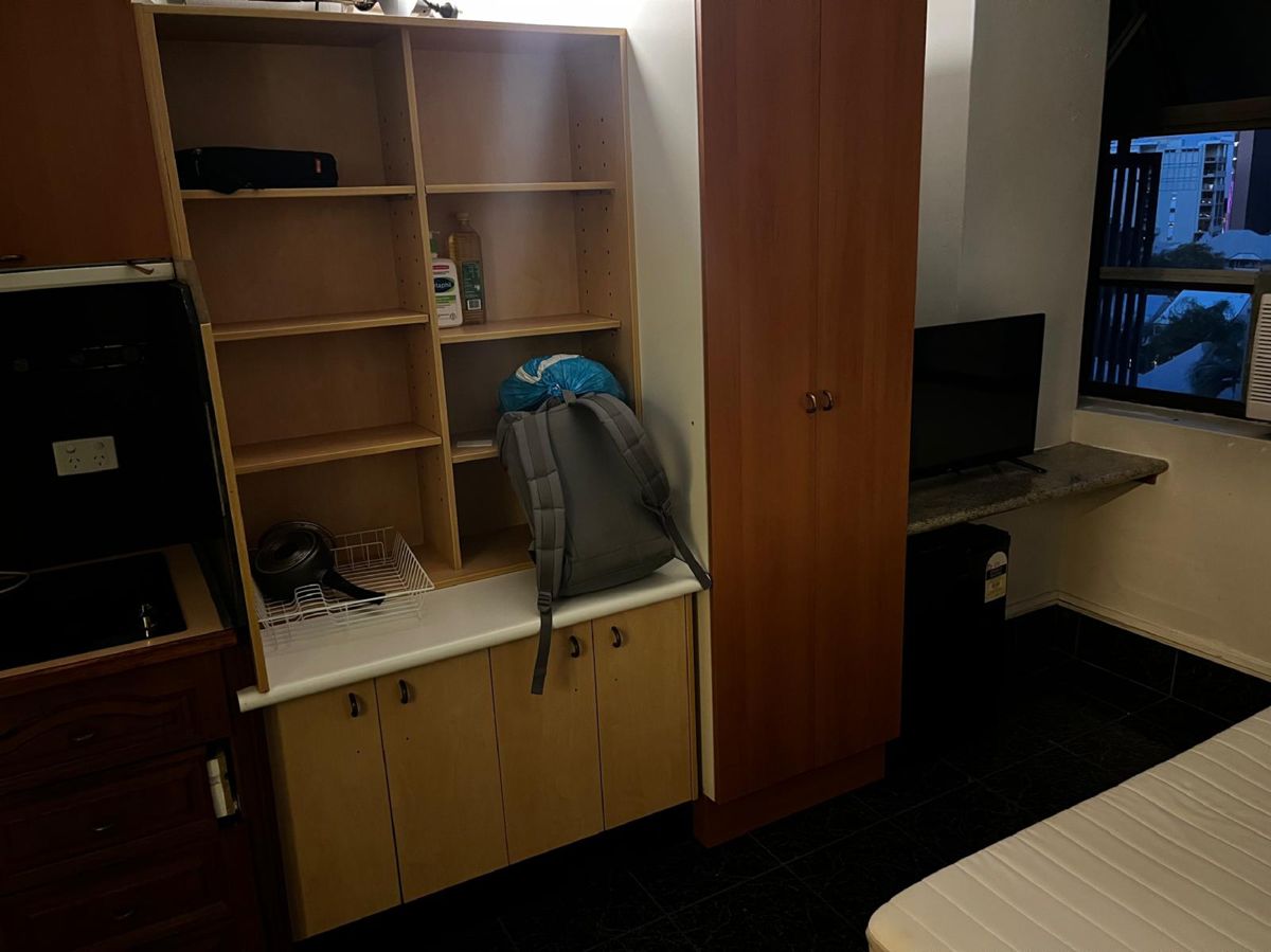 FULLY FURNISHED APARTMENT IN THE HEART OF BRISBANE