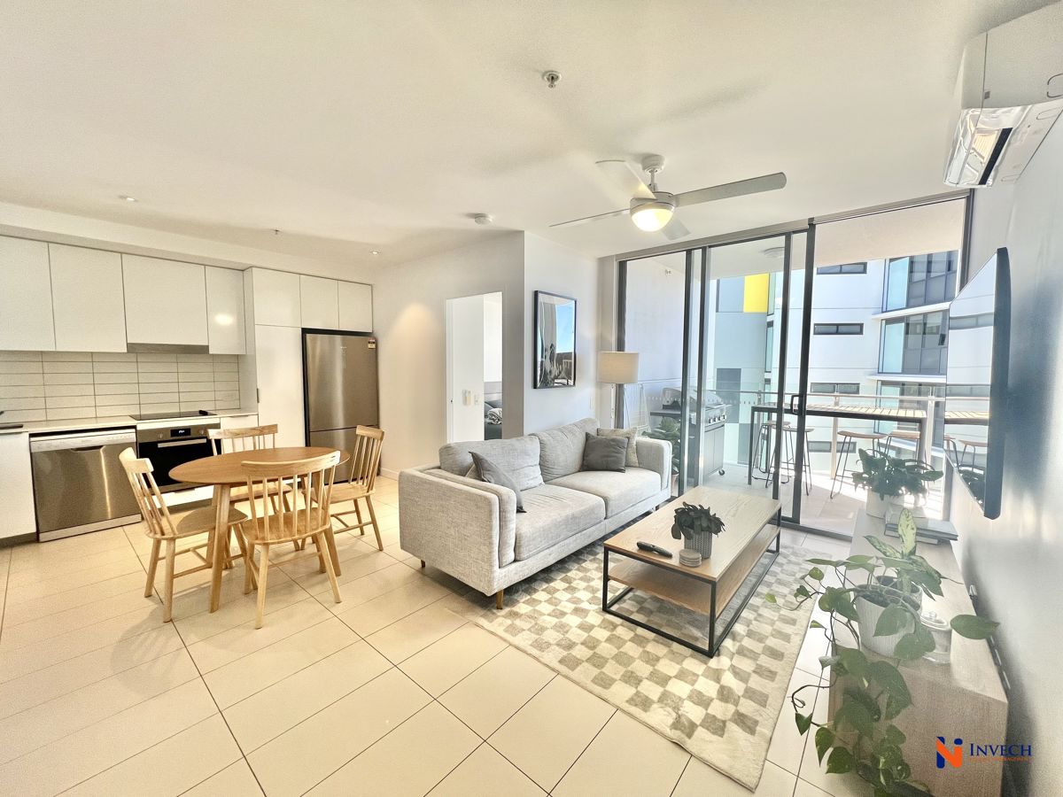 LEVEL 15 - 2 BED APARTMENT WITH STUNNING VIEWS, MOVE-IN READY