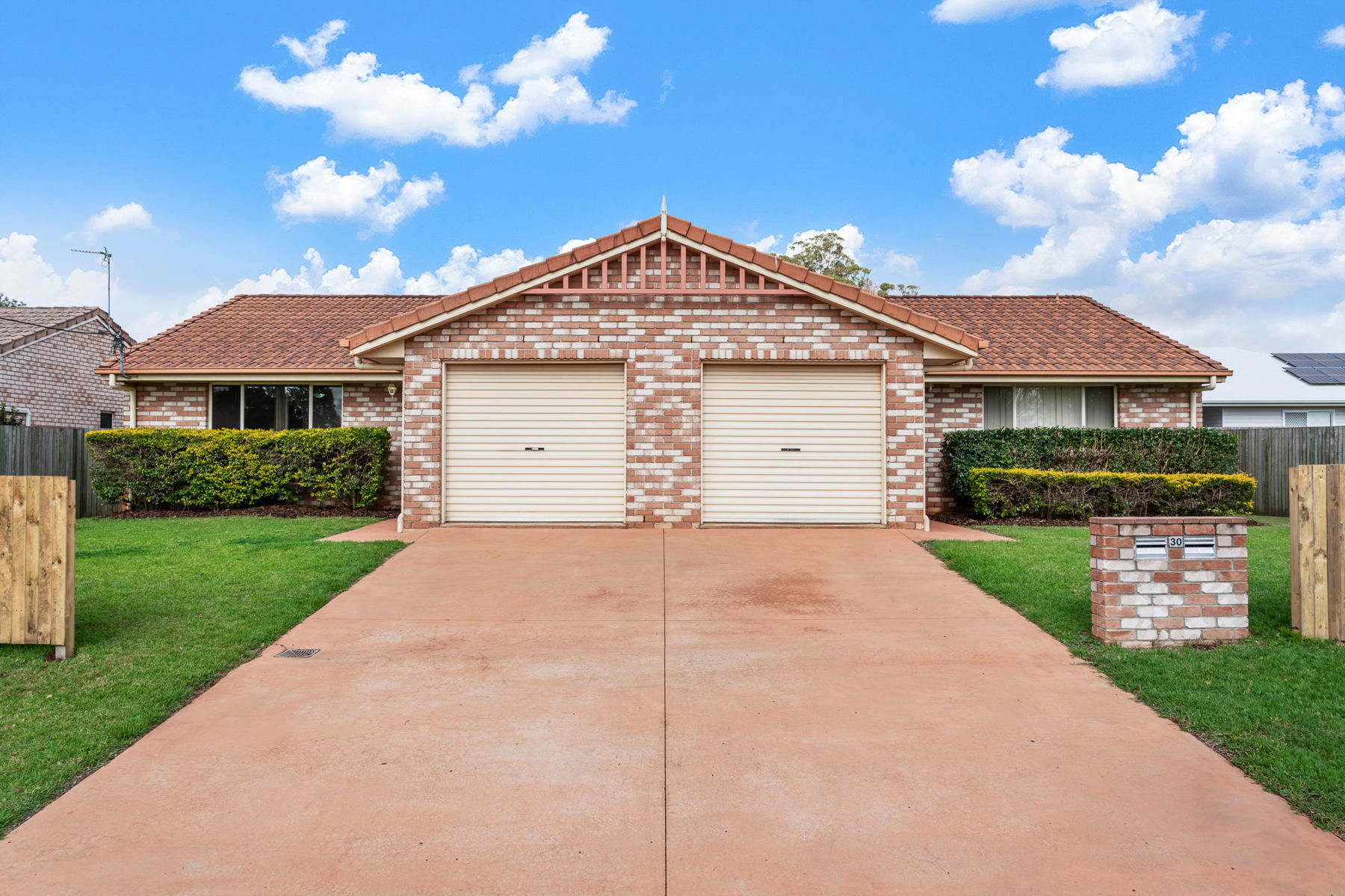 FANTASTIC INVESTMENT OPPORTUNITY IN AN OUTSTANDING LOCATION