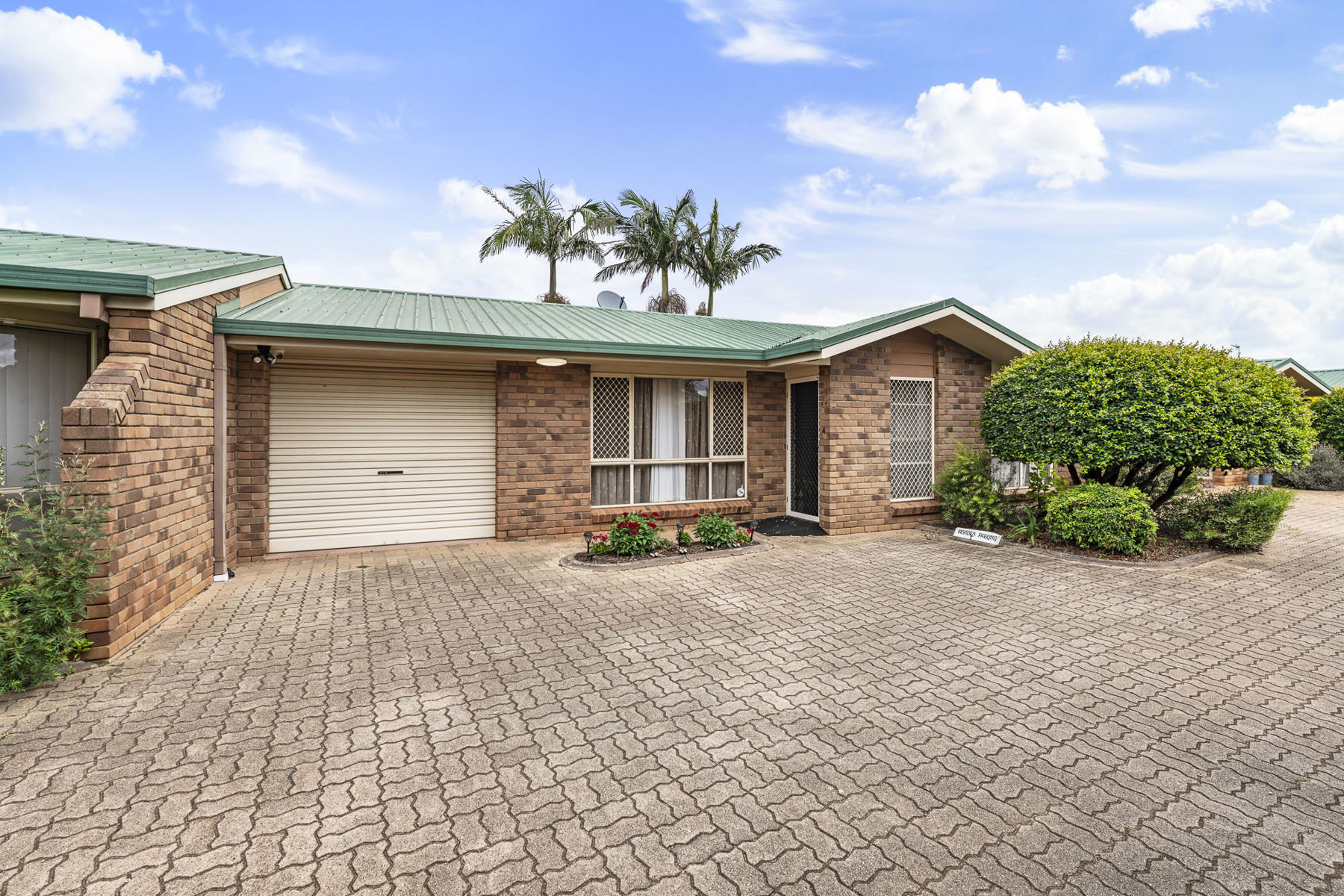 LOW-MAINTENANCE LIVING IN A QUIET WILSONTON COMPLEX