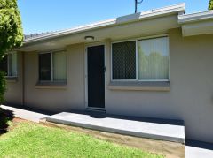 Property in South Toowoomba - $210 Weekly