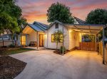 A CHARMING NORTH ALBURY HOME ON A GENEROUS 957M&SUP2; BLOCK