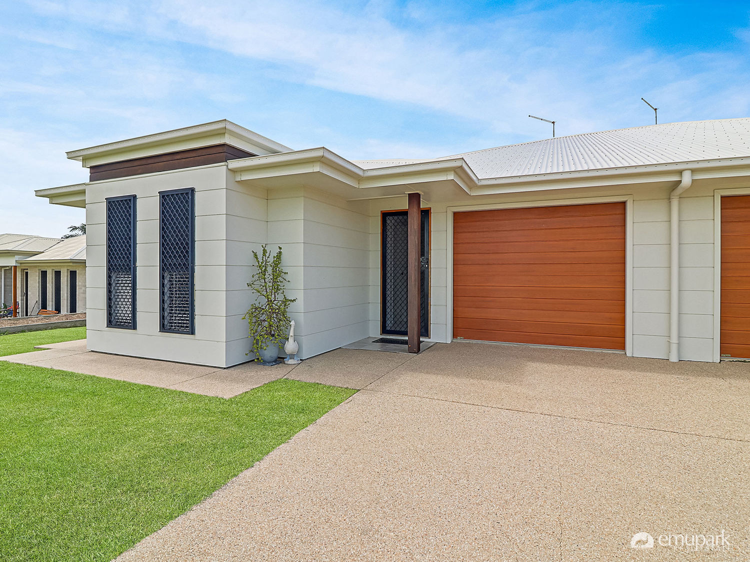 HILL STREET HIDEAWAY - YOUR PEACEFUL COASTAL RETREAT IN EMU PARK