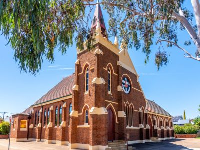 CHARACTER, SPACE AND POSSIBILITY - A LANDMARK PROPERTY READY FOR ITS NEXT CHAPTER