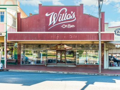 WILLO'S IS A WINNER