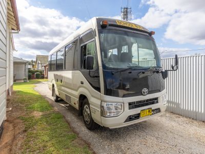 SCHOOL BUS RUN & RESIDENCE